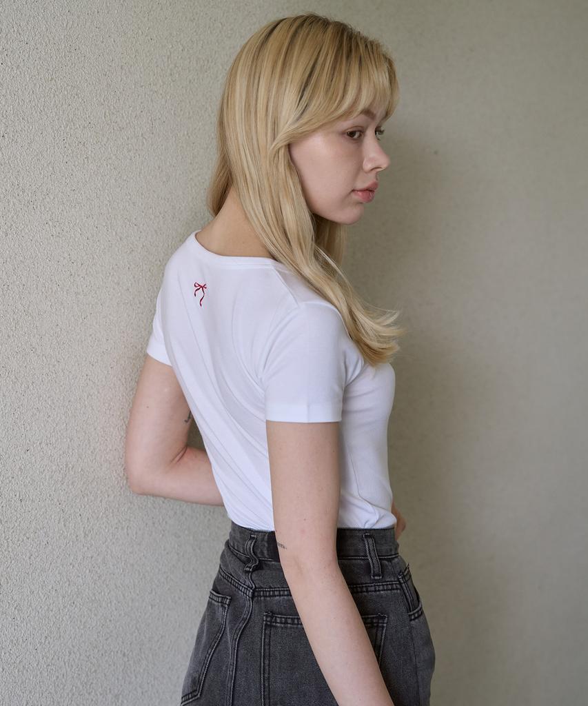 5OML Slim Crop Back Ribbon T-Shirt (White)
