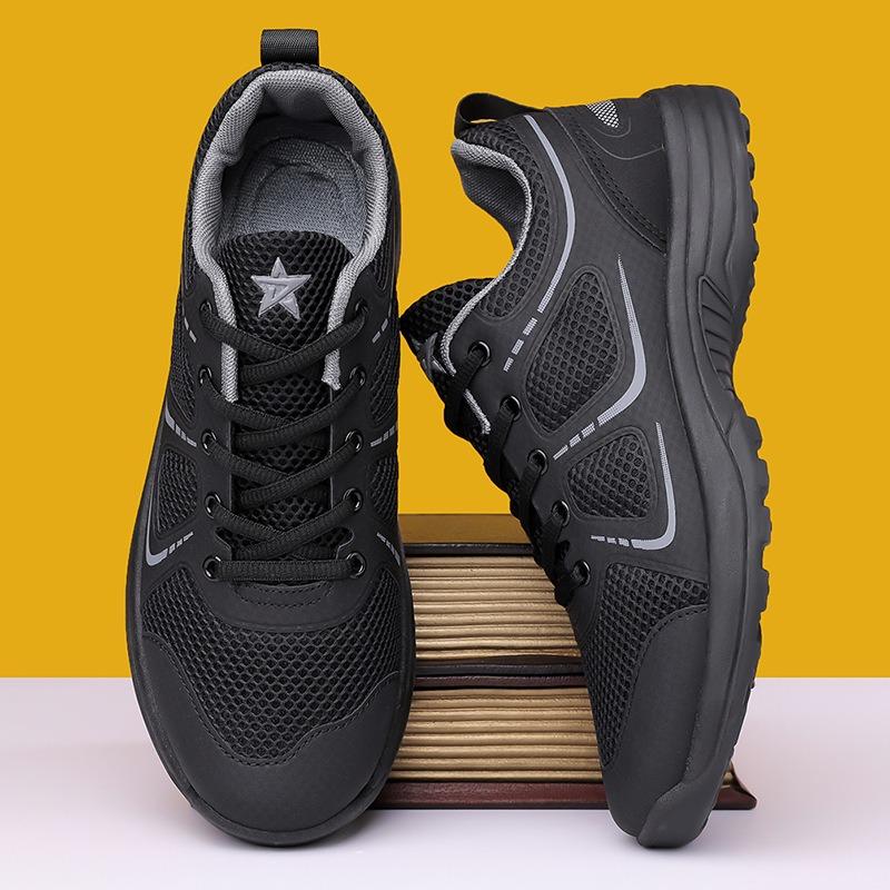 New Training Shoes Ultra Light Wear-resistant Non-slip Black Outdoor Breathable Physical Training Running Shoes Men's Labor Insurance Shoes