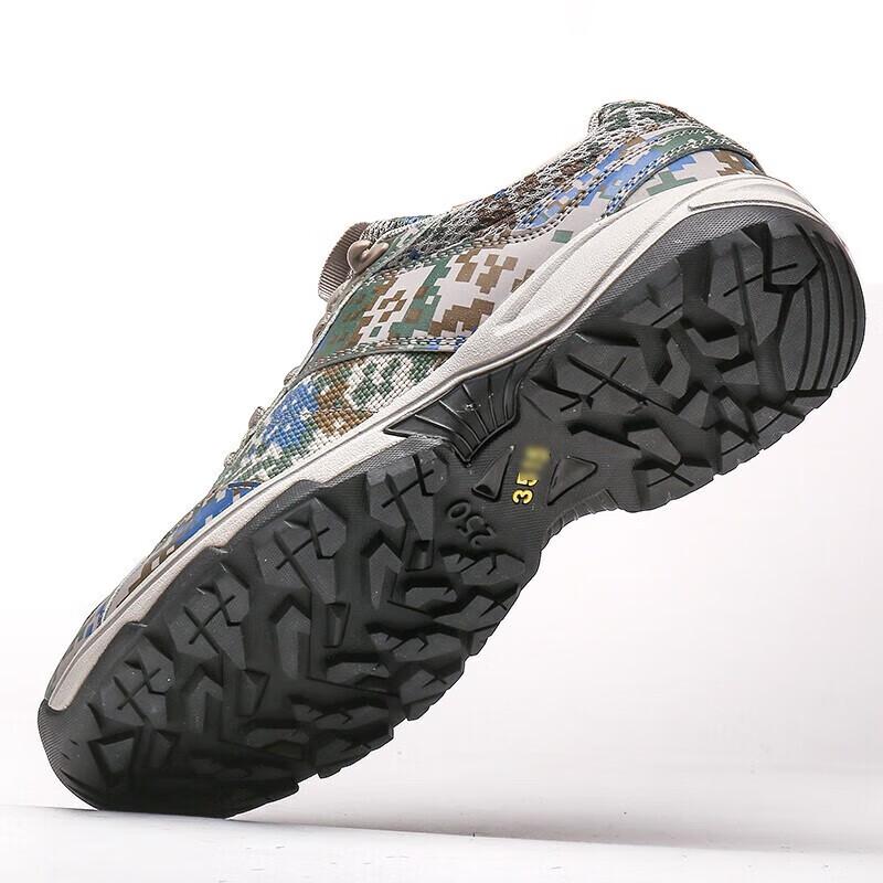 Rongyi Camouflage Military Training Shoes