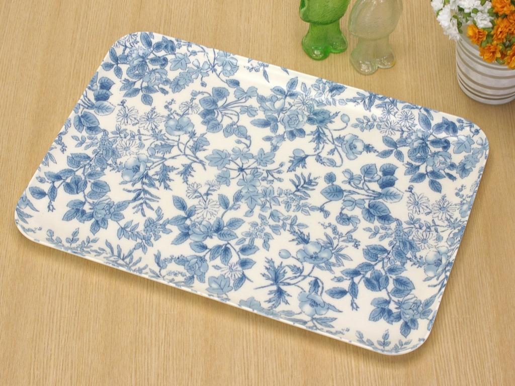 TATSU-CRAFT CN Tray, Large, 39cm, Non-Slip, Stylish and Cute Plastic Tray for Kitchen, Placemat, Waterproof, Large, Commercial Use, Cafe, Restaurant,