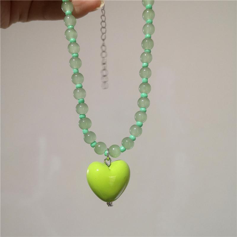 2026 New Color Beaded Chain Resin Heart Pendant Necklace For Women Girls Trendy Clavicle Chain Delicate Jewelry Gift