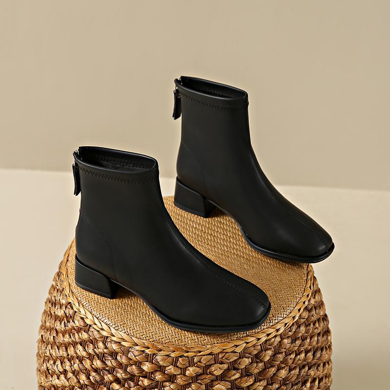 Martin Boots Autumn and Winter 2025 New Spring and Autumn Single Boots Internet Celebrity Versatile Thick Heel Shoes Children Medium Heel Short Boots