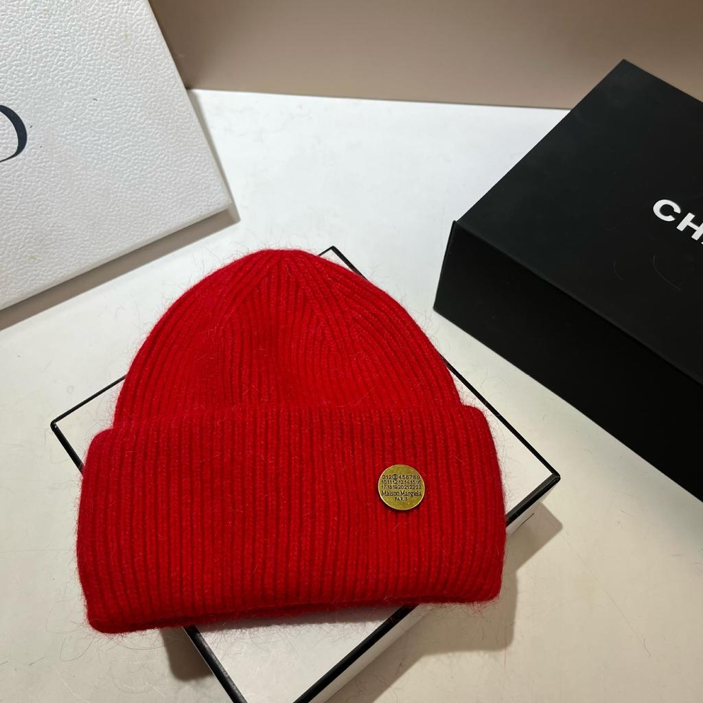 Winter High-Quality Rabbit Fur Knitted Hat Northern Cold Warm Soft Waxy Ear Protection Wool Hat Simple Cold Hat