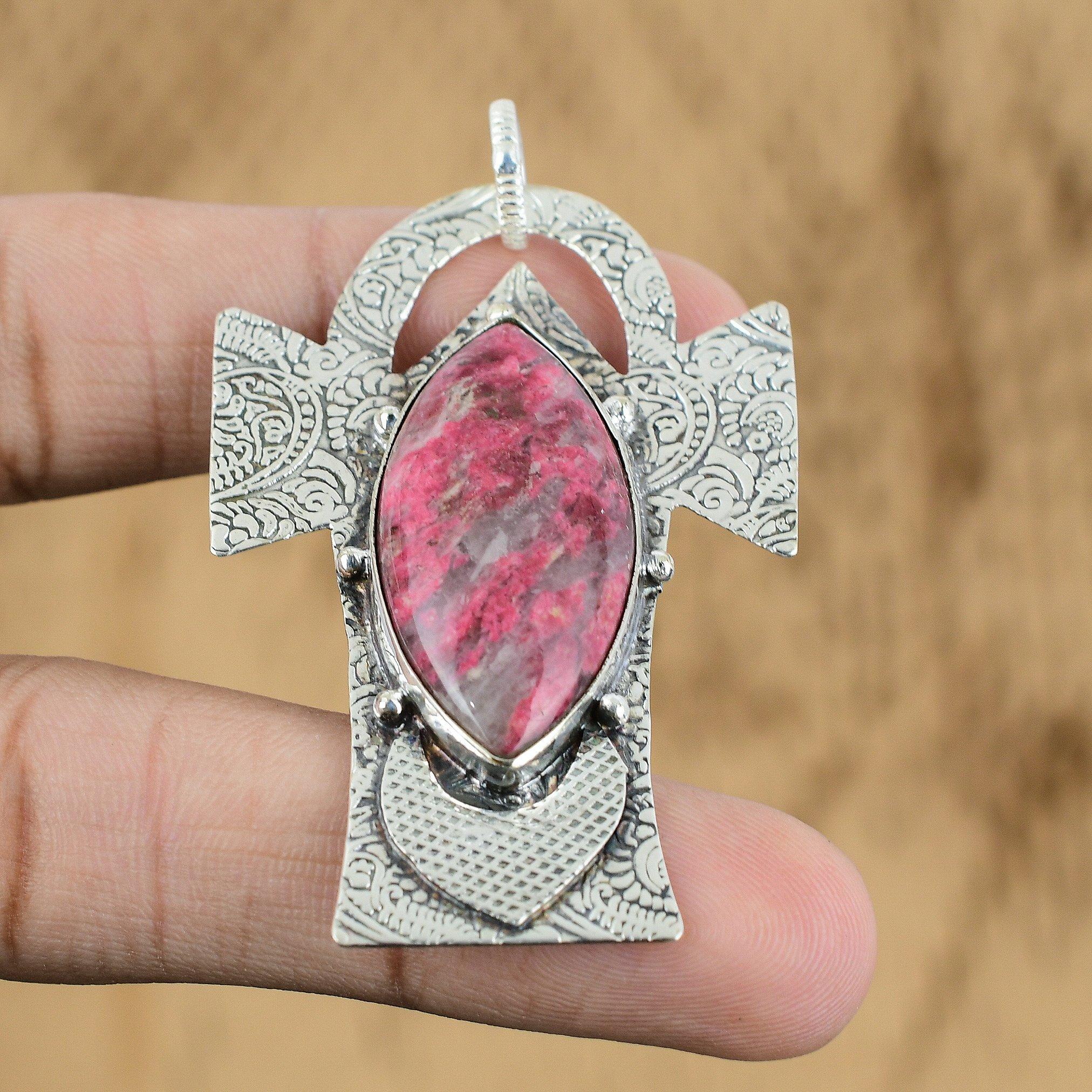 

Natural Thulite Gemstone Indian Jewelry 925 Sterling Silver Pendant For Girls