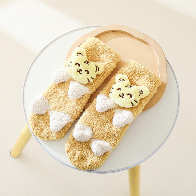 

Детские напольные носки с животными из мультфильмов, носки для новорожденных, нескользящие гетры, коралловый флис