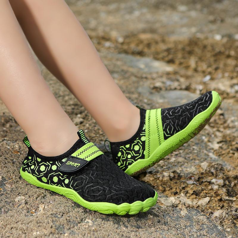 Water Shoes Children'S Beach Footwear Quick-Drying Breathable Barefoot Swimming Water Shoes Outside Athletic Shoes River Waters Boys Girl
