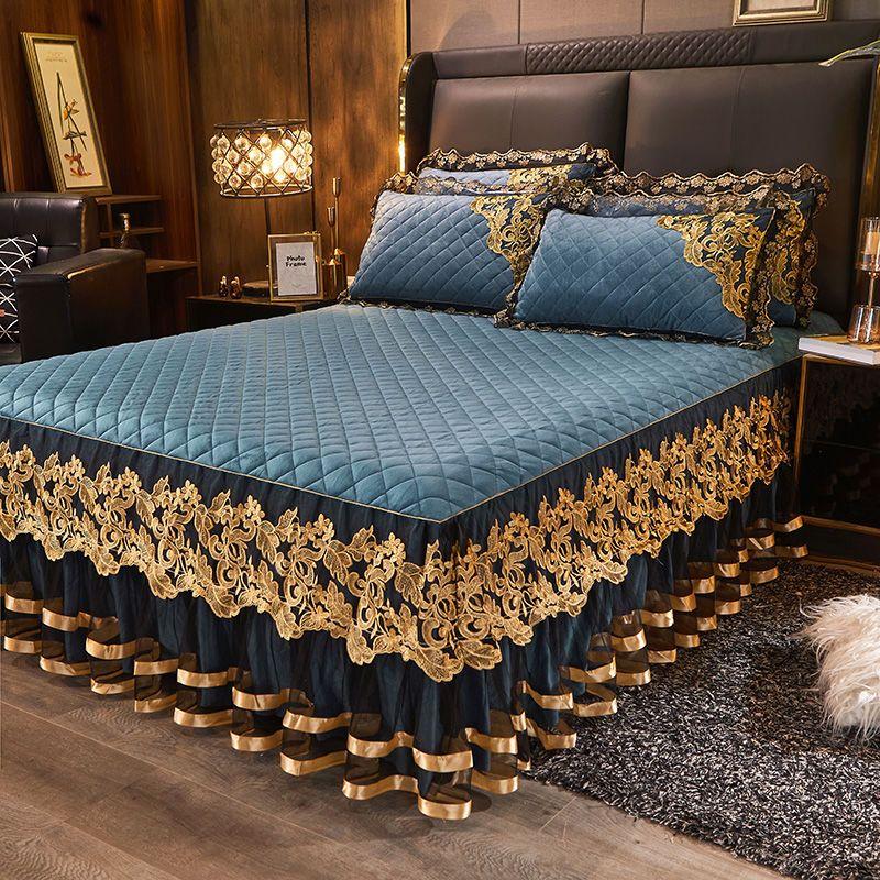 3PCS European Crystal Velvet Bed Skirt Winter Lace Velvet Bed Cover Warm Non-slip Thickened Fleece Bedding Three-piece Set