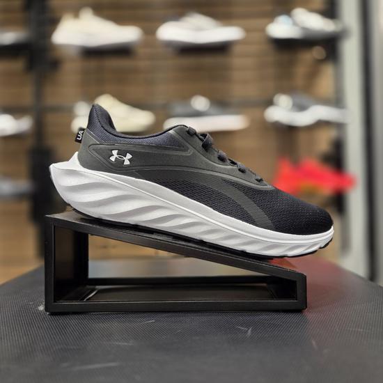 Under Armour Men s UA Ascend Running & Walking Shoes 6009827-001 7 чёрный