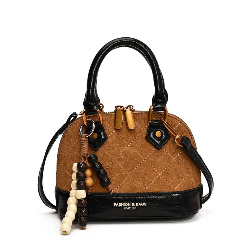 Retro Niche Portable Shell Bag Women's New Fashion Diamond Embroidered Thread Shoulder Bag Matte Messenger Bag