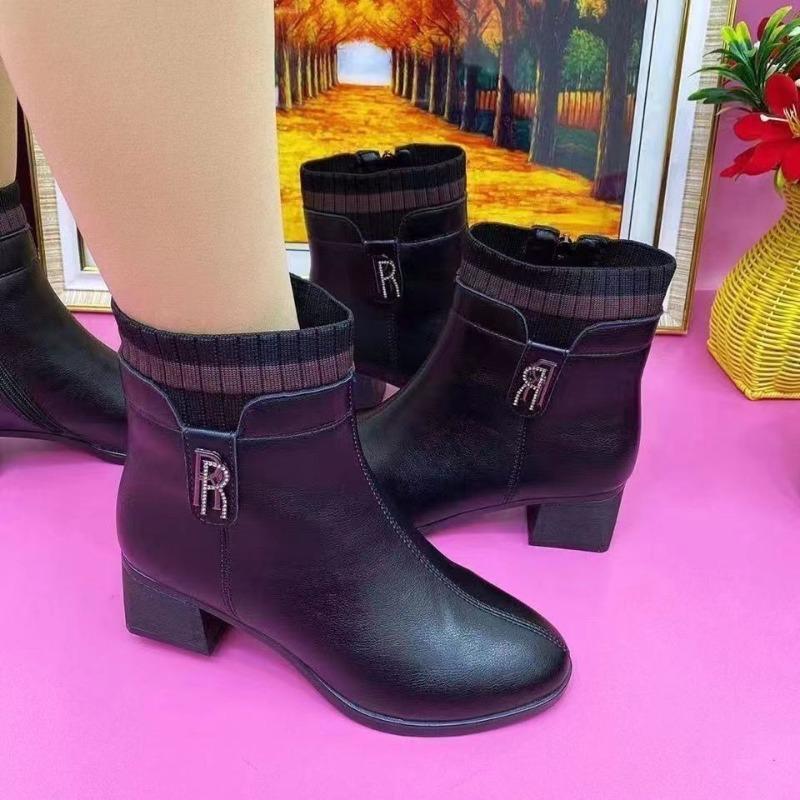 

Soft leather versatile women s boots winter new soft bottom soft surface thick heel high heel fashion boots women s fashion boots 40