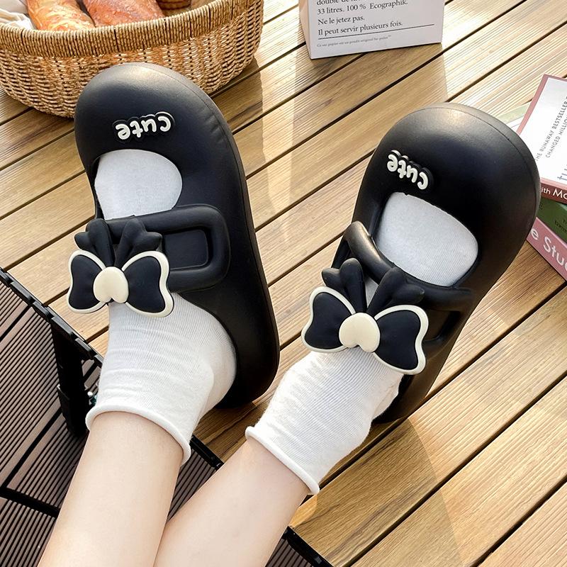Bow Slippers Women's 2025 Summer New Internet Celebrities Super Fire Stepping Shit Feeling Soft Bottom Bag Head Casual Cool Slippers Women