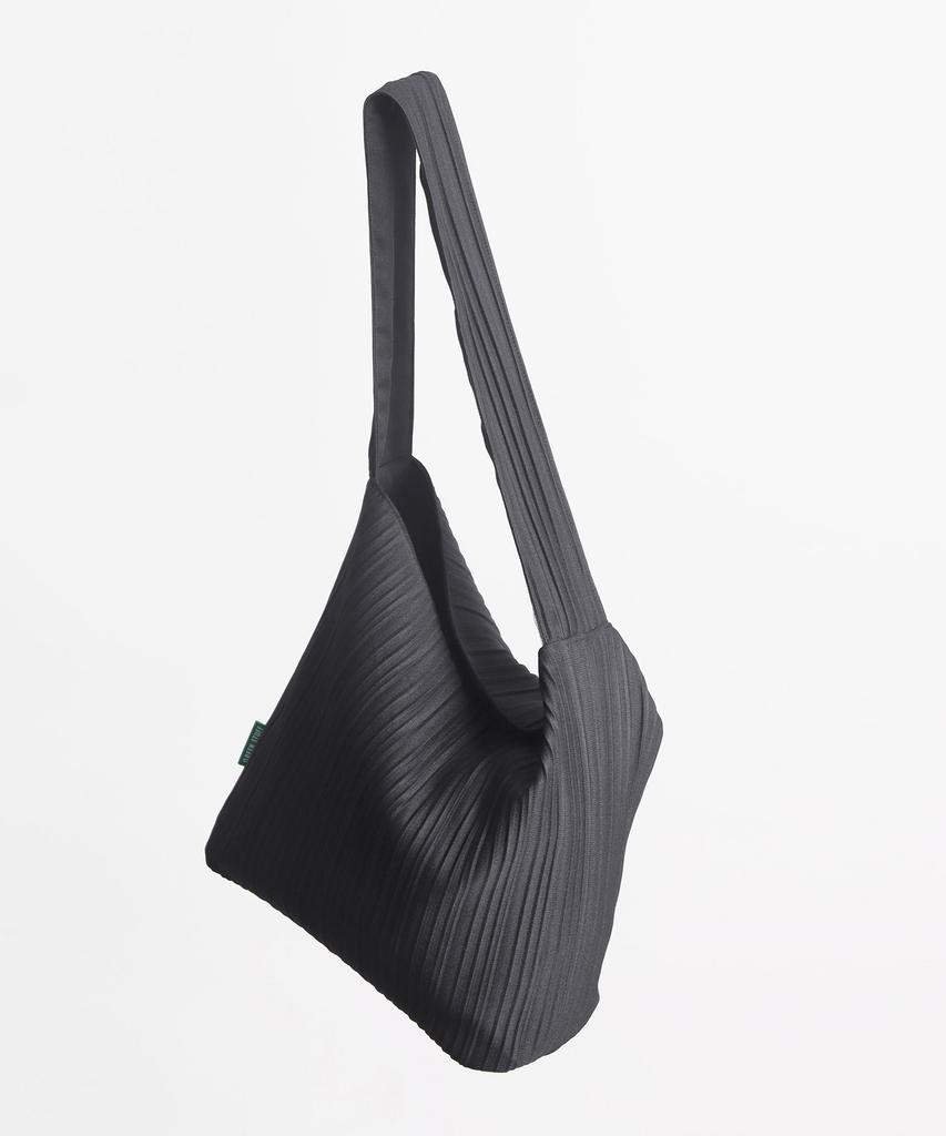 Green Stuff Simple Shopper Bag 62 Random Pleats - Black
