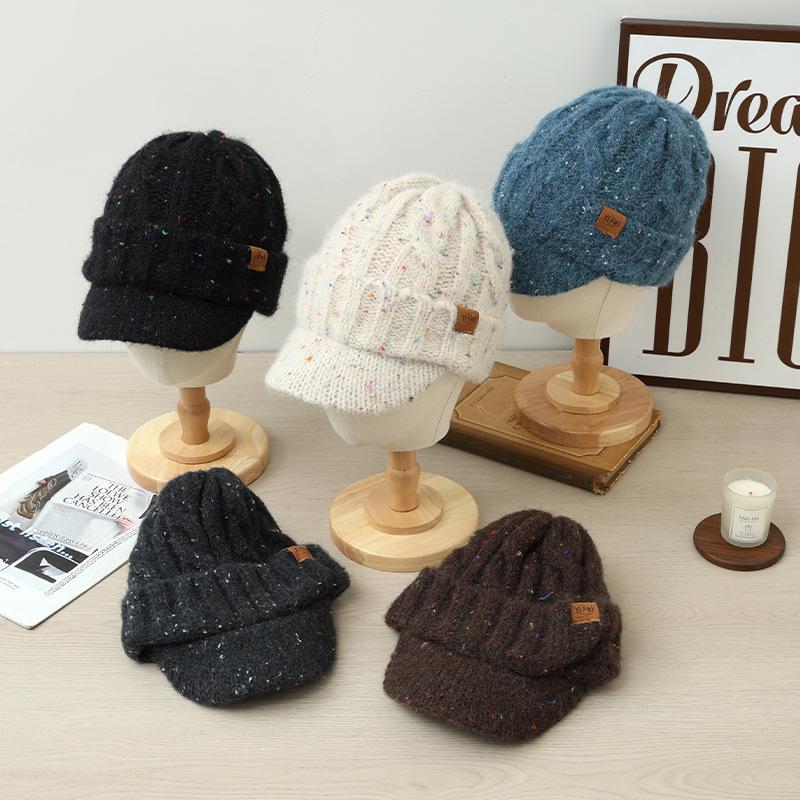 Colorful Dots Plush Warm Baseball Cap Autumn and Winter Casual Versatile Wool Hat Outdoor Cold Hat