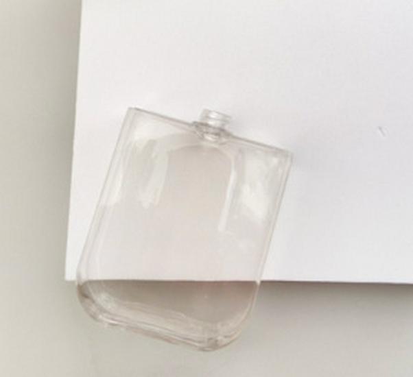 Compact 38ml/50ml Card Spray Perfume Bottle with Travel Silicone Sleeve