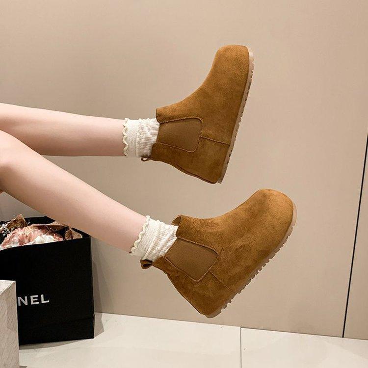Internet celebrity matte leather platform Chelsea short boots winter  new retro velvet big head heightening cotton shoes