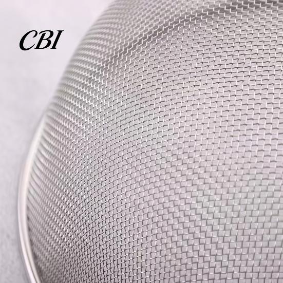 Protective Food Mesh Screen for Fruit Stainless Steel Cover with Handle, Round Portable Sturdy Metal Snacks Protector, Durable Guard Dishes