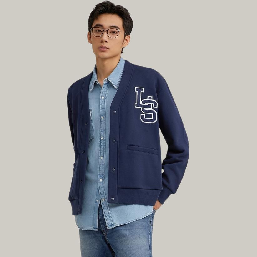 Levis Flocked Patch Printed Loose Fit Drop Shoulder Fleece V-Neck Long Sleeve Knit Sweater Men Sweater Dark-Blue 002HM-0001