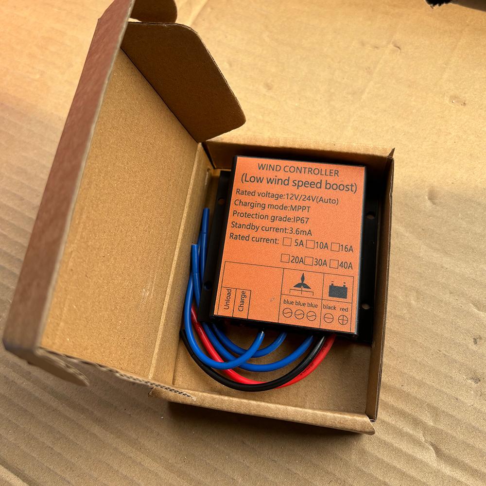 3000W 5000W 8000W MPPT Vindturbin Kontroller Vindkraft Genereringskontroller Med Overladningsbeskyttelse IP67 Vanntett