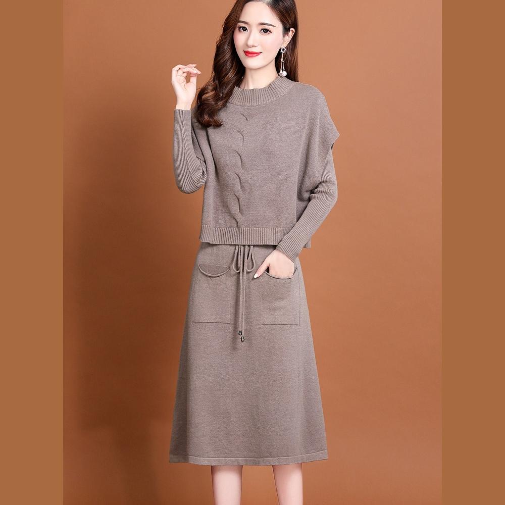 

Вязаное платье для женской осени и зимы в корейском стиле с приталенным силуэтом, комплект из двух частей, свитер, однотонное, с длинным рукавом, повседневное платье-свитер 2XL хаки