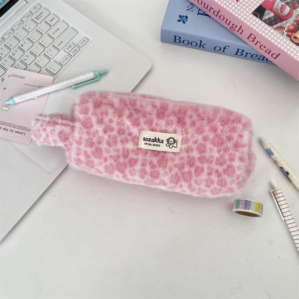 Ins Retro Leopard Plush Handheld Makeup Bag Female Cosmetic Bag Students Toiletry Bag High Beauty Pencil Case Stationery Pouch