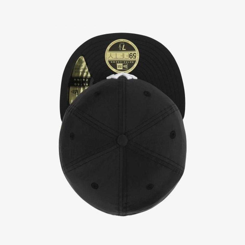 New Era Mlb New York Yankees Nylon Metal Retro Crown Strapback Black 15131627