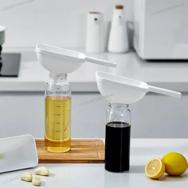 Funnel Liquid Filling Dispensing Filteroil Spices Jam Salad Canned Kitchen Funnel Rectangle Dispenser with Handle Kitchen Gadget