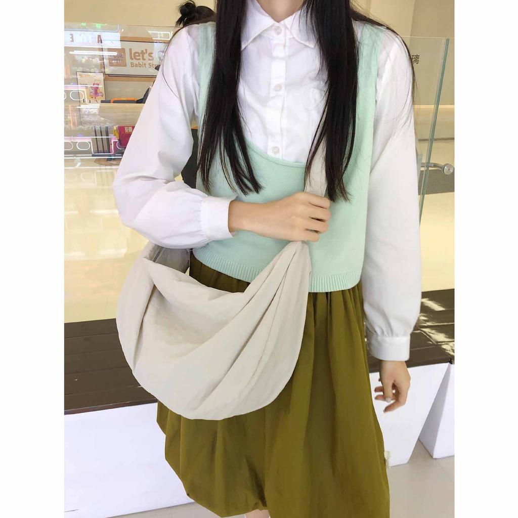 Simple Lazy Style Lightweight Nyl Dumpling Bag 2026 New Casual Versatile Messenger Bag Women's Large Capacity Shoulder Bag