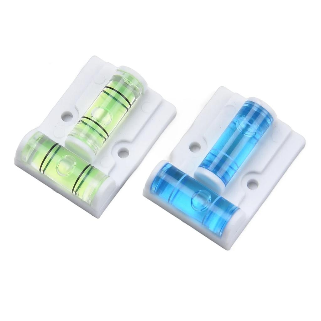2 Stück Kunststoff-Wasserwaage Horizontal 2-Wege Mini T-Typ Wasserwaagen-Anzeiger Neigungsmesser Sensor Kleine Libellen-Messwerkzeug
