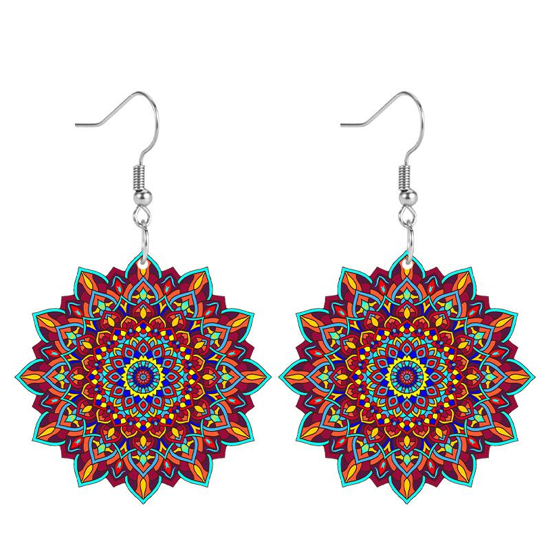 Red/Green Bohemian Mandala Acrylic Earrings for Women Colorful Fashion Earrings Novel and Elegant Earring Jewelry for Holiday Party
