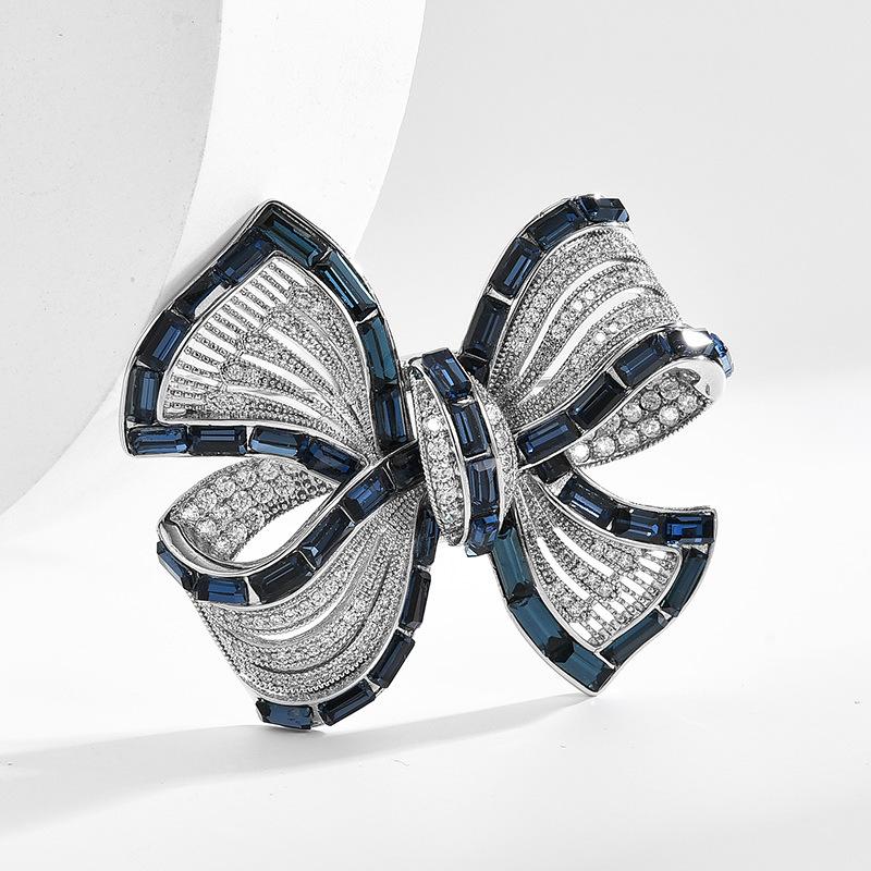 High-End High-End Luxury Exquisite Bow Brooch High-End Women'S Niche Unique Pin Suit Accessories Wholesale