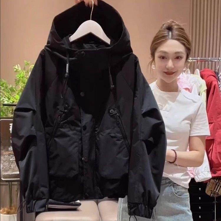 Loose Windbreaker Jacket for Middle Aged Women Fashionable Spring Autumn Hooded Casual Coat