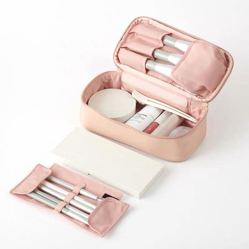 Waterproof Detachable Makeup Bag: Large Capacity Travel Makeup Brush & Pencil Organizer