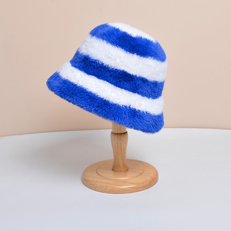 Winter Warmth Bucket Hat With Polyester Knit Material For Women And Teens синий