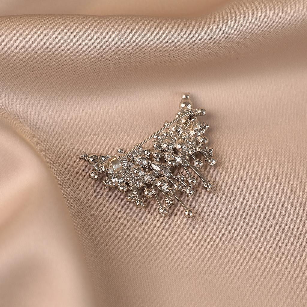 New Unique Bright Nebula Pearl Brooch Women's Light Luxury Temperament Brooch
