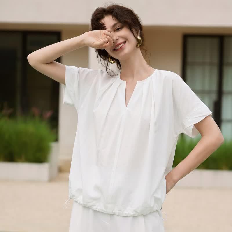 ELLE Women s Pleated V-Neck Short Sleeve T-Shirt M