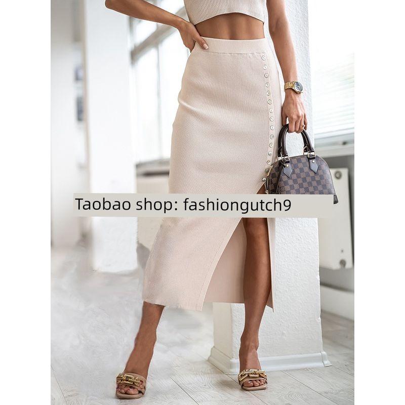 

2024 Юбка в рубчик с косичками Юбка в рубчик с утопленными полосками Apricot M