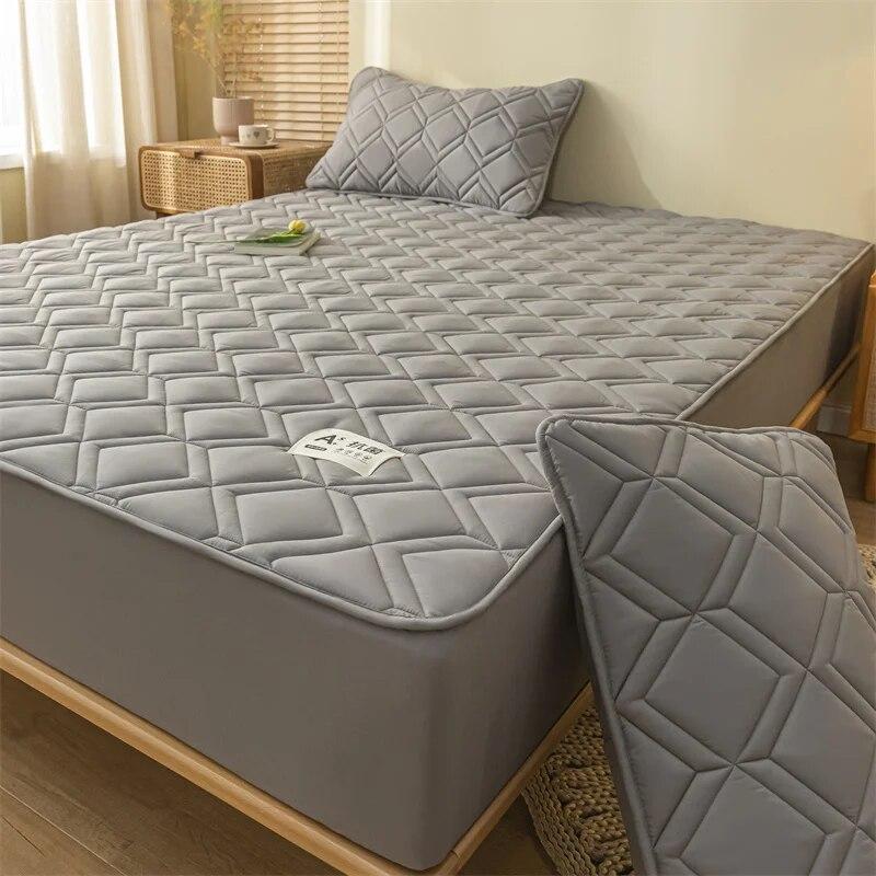 Thicken Mattress Cover Cotton Quilted Bed Cover Anti-bacterial Mattress Protector Topper Pad Soft Fitted Sheets Thick Bed Linens