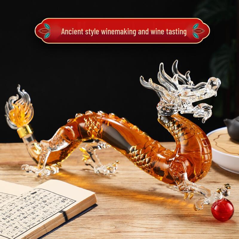 Creative Transparent Dragon Zodiac Fruit Wine Bottle - High Borosilicate Glass, Sealed and Hollow Design