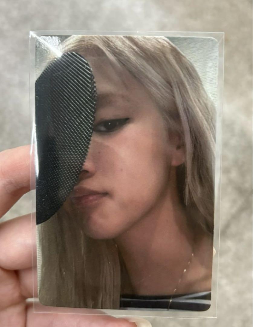 

[USED] BLACKPINK Rosé Rosie Nanjing Pop-Up Limited Trading Card B