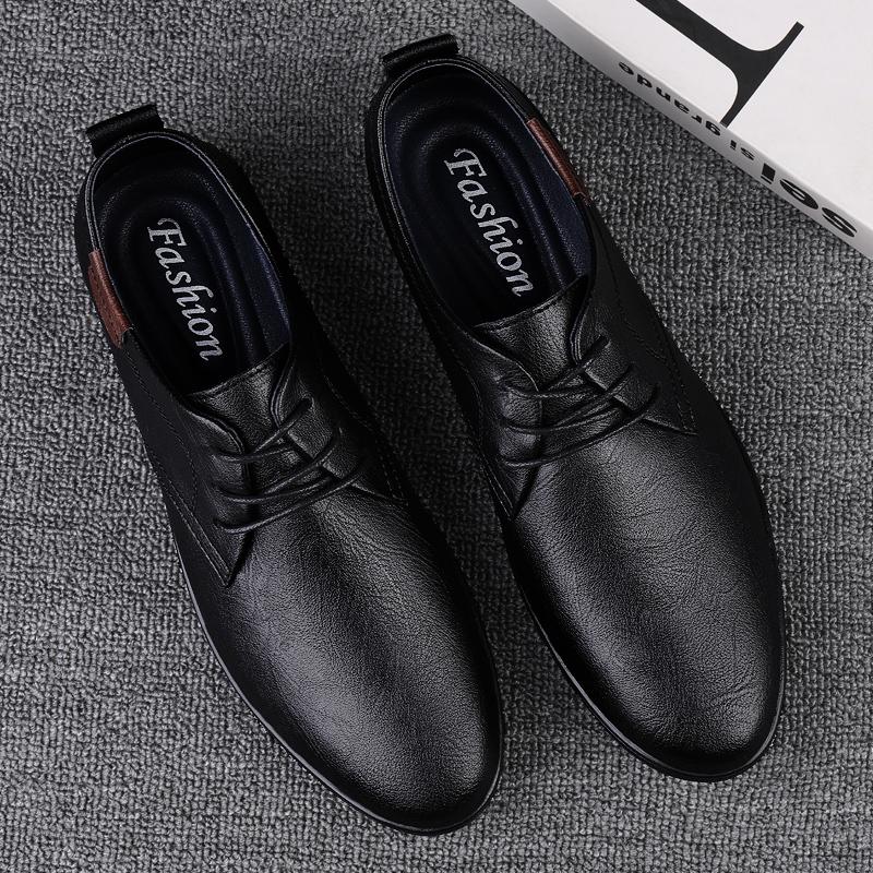 Elegantes Men Casual Shoes Business Leather Men Oxford Shoes Lace-Up Male Formal Wedding Footwear Classic Simple Loafers for Man