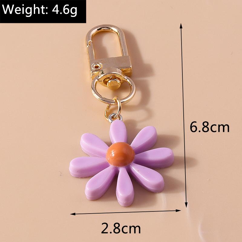 Lovely Candy Color Daisy Flower Keychain for Women Girls Keyring Pendants for Car Keyholder Handbag Decor DIY Jewelry Gifts