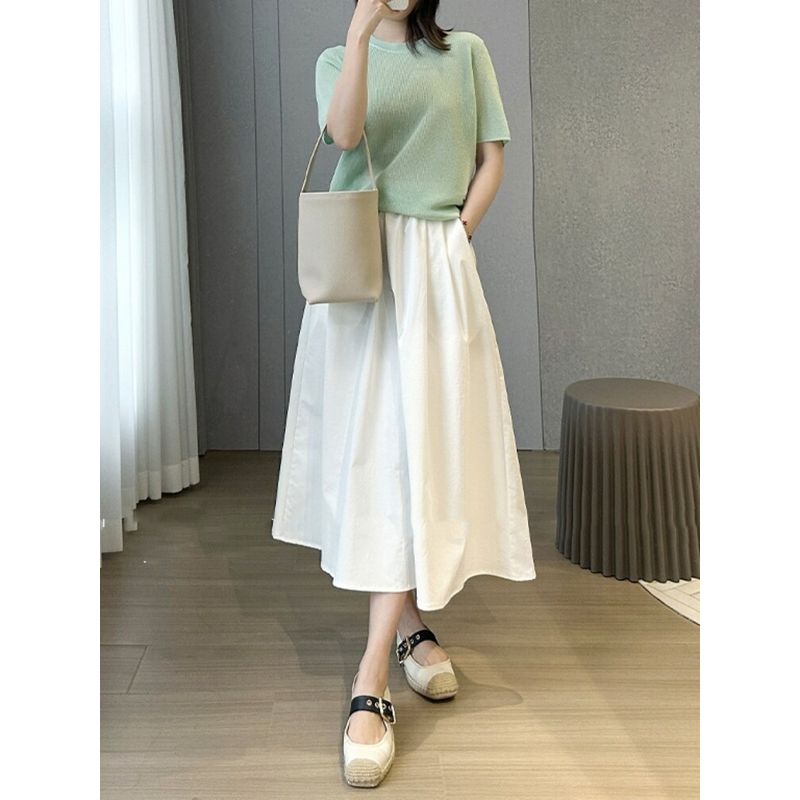 2026 Summer New Anti-Wrinkle Black Umbrella Skirt Plus Size Loose Hip-Covering Slimming Mid-Length A-Line Skirt