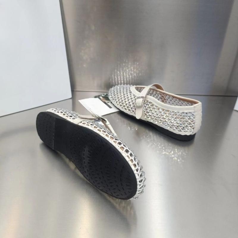 Fashion 2025 New Luxury Crystal Rhinestone Fishnet Ballet Flats Woman Brand Design Rivet Mesh Mary Jane Shoes Ladies Summer Loafers