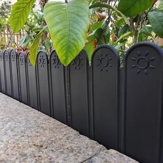 Plastic Garden Fence: Retaining Wall, Flower Bed & Tree Surround