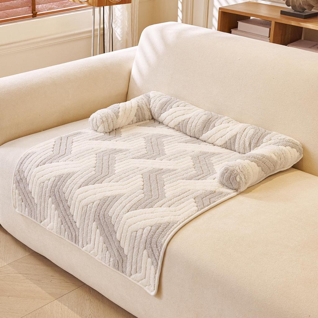 Plush Anti-Scratch Non-Slip Pet Mat for Cats & Dogs - Thickened Sofa Dog Bed