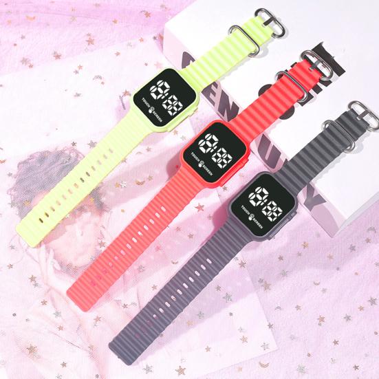 

Светодиодные цифровые часы с квадратным циферблатом, большой экран, регулируемый ремешок на запястье, точный цвет дисплея, модные спортивные электронные часы на выбор