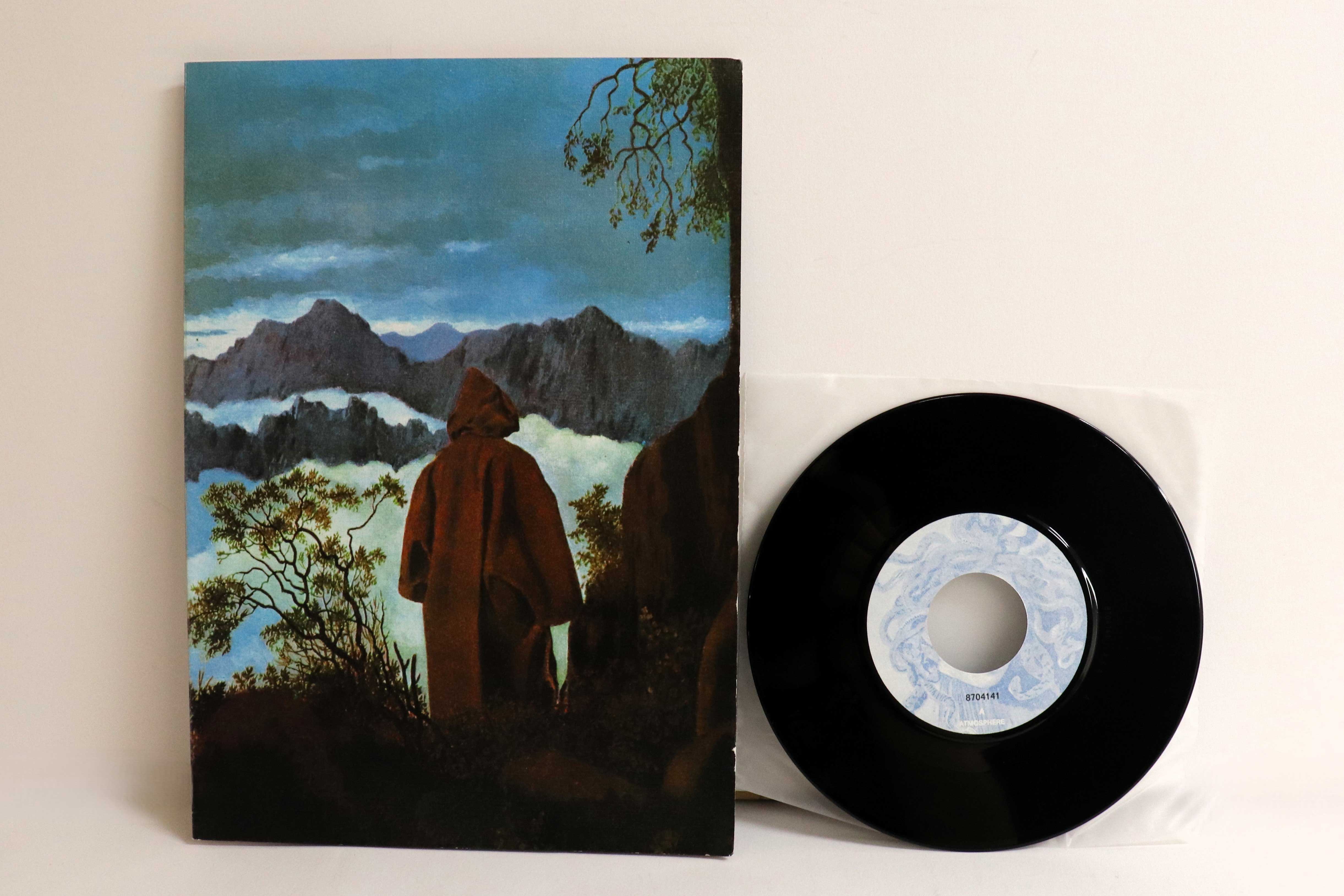 

7-дюймовая пластинка JOY DIVISION - Licht Und Blindheit SS33002 SORDIDE SENTIME 1986 Неизвестный рок Б/У