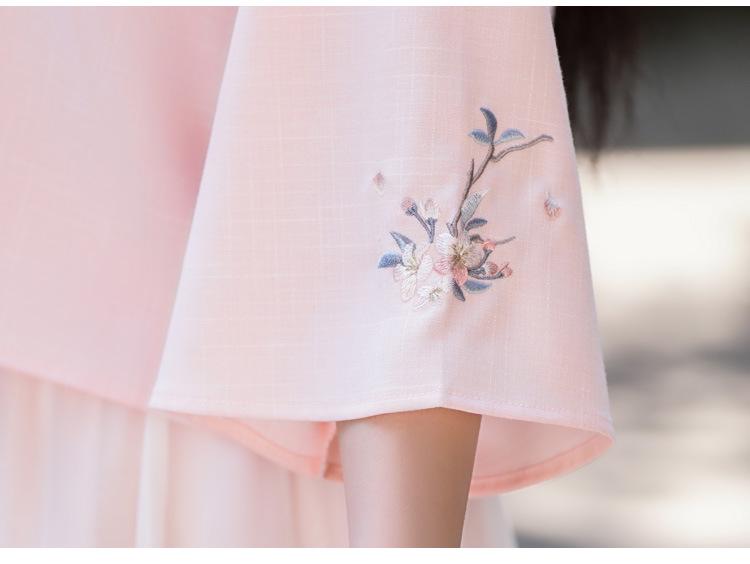 Costum Tang Retro Chinezesc Brodat și Set Top Cheongsam Inspirat de Hanfu pentru Femei