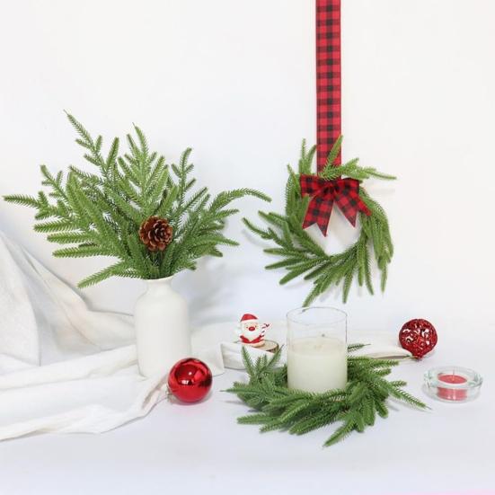 6 Τεμ. Μίνι Χριστουγεννιάτικα Στεφάνια Τεχνητό Στεφάνι Πεύκου Νόρφολκ Μικρό Στεφάνι Ντουλαπιού με Φιόγκο για Παράθυρο Κουζίνας, Μπροστινή Πόρτα, Εορταστική Διακόσμηση