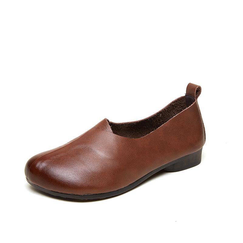 

Retro new autumn and winter women s shoes first layer cowhide medium mother flat shoes beef tendon soft sole casual Doudou shoes 41 коричневий